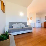 아파트 L12 Terrazza Grecale 스틴티노