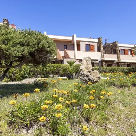 L12 Terrazza Grecale Apartment *